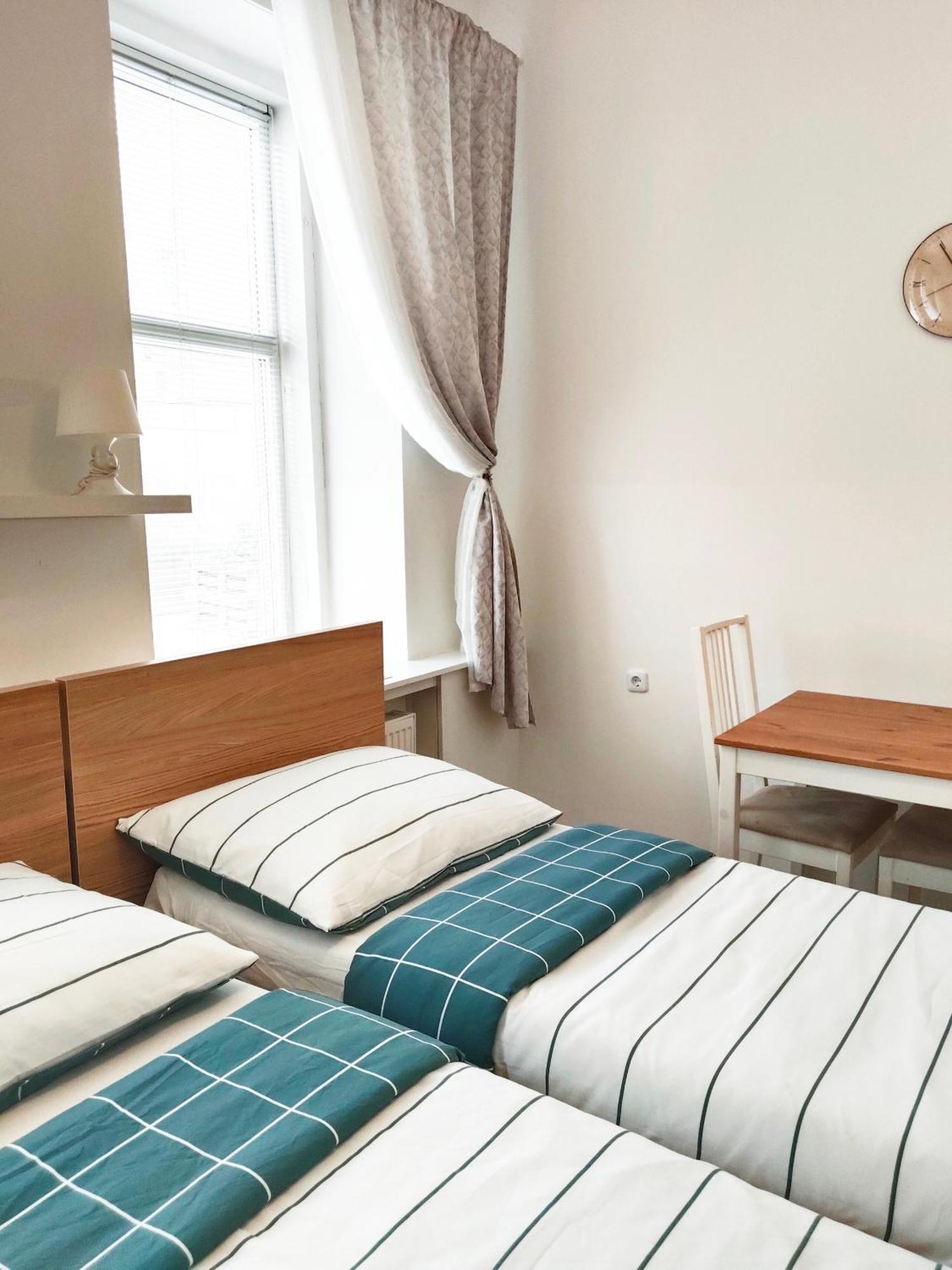 Hostel Favorit-rooms Direkt Metro-u1 Connection To Centralstation And City-center Wien
